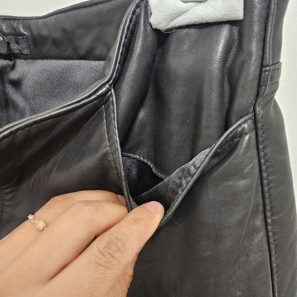 DKNY Vintage Y2K 100% Leather Straight Leg Pants Size 10 - Picture 6 of 10